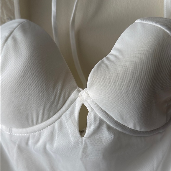 Fashion Nova White Long Sleeve Dress - Picture 5 of 9